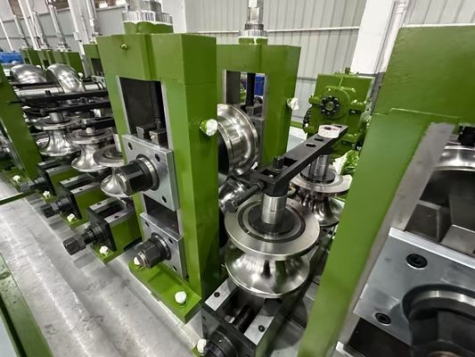 kupować Q235 C Maszyna do tworzenia płytek ASTM A36 Q550 Gorąco-zimnie walcowana taśma stalowa C Profil Forming Machine online manufacture