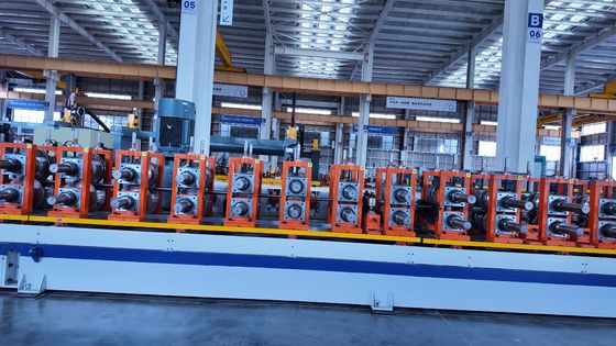 Automatyczna linia do produkcji profili ze sterownikiem PLC